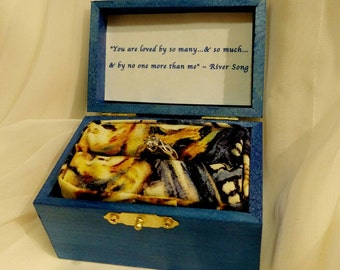 Dr. Who 11th Doctor Van Gogh inspired Ringbox ~ Quote inside: "You are loved by so many & so much and by no one more than me" ~ River Song