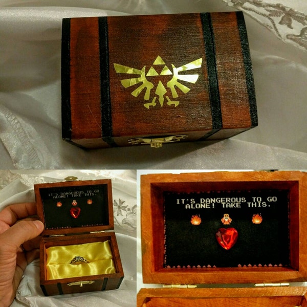 Boîte de bagues de fiançailles Zelda inspirée de Nintendo avec citation à l'intérieur « C'est dangereux d'y aller seule !... prends ça ». Peint à la main et fabriqué sur commande.