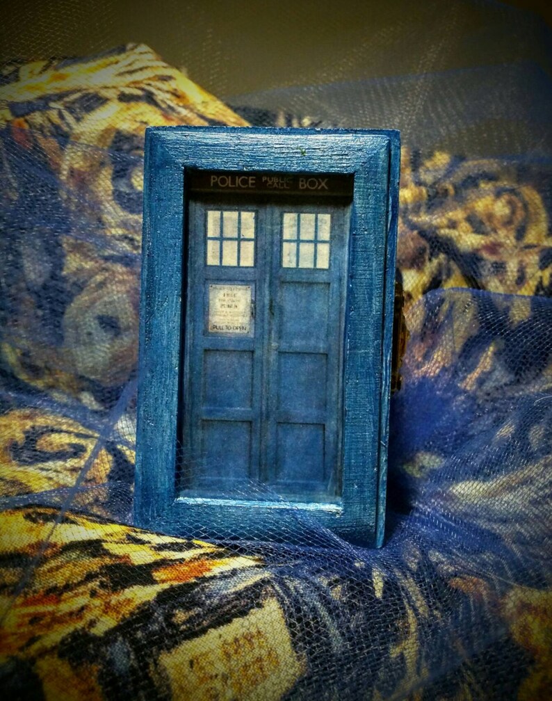 Dr Who 11th Doctor Van Gogh inspired Ringbox~Galifreyan writes You are loved by so many /& so much and by no one more than me ~ River Song