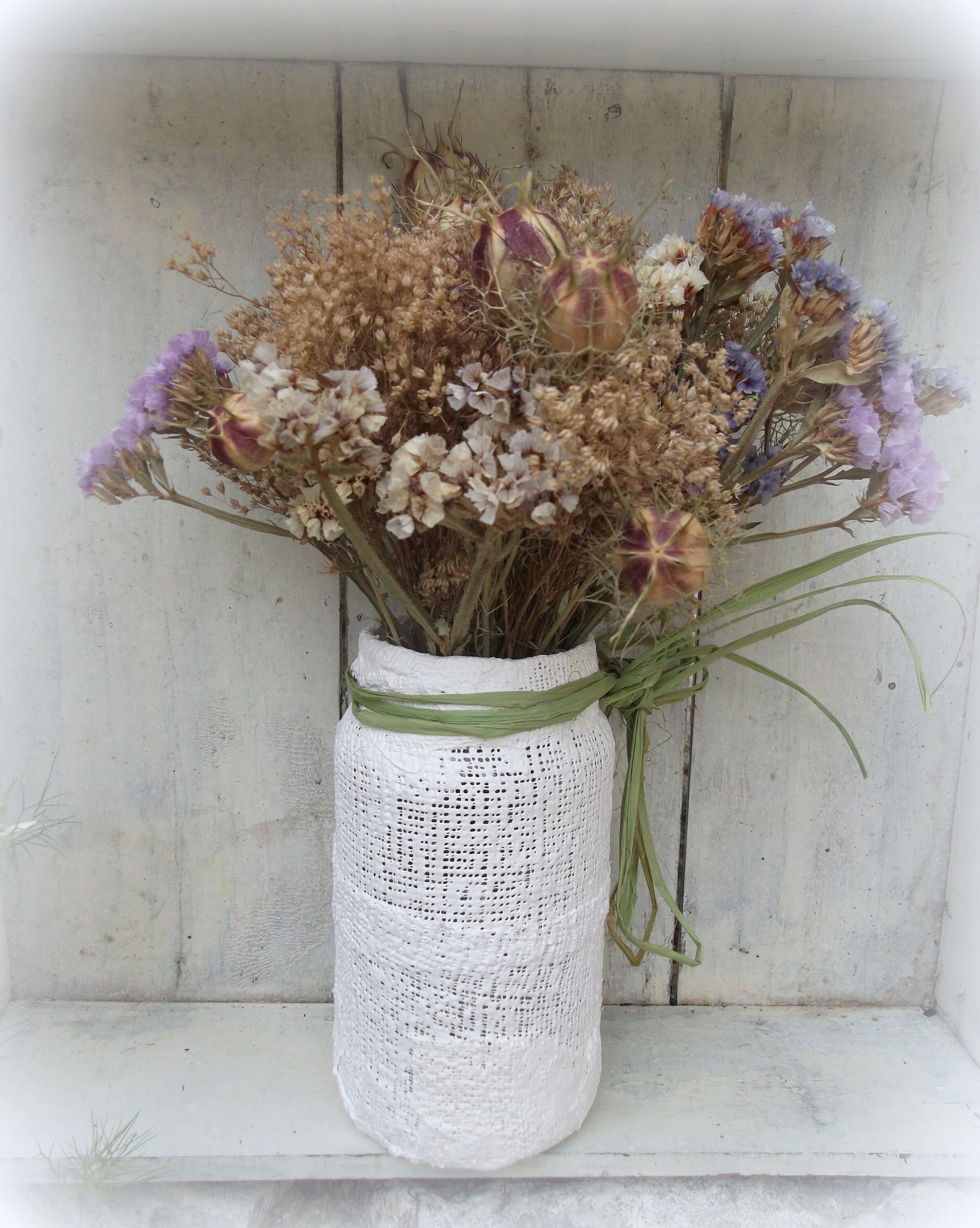Vase et Bouquet de Fleurs Séchées H 25 cm... | Statice , Nigelle Orpin Blanc