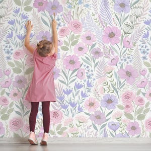 Peel & Stick Floral Fabric Wallpaper, Floral Self Adhesive Removable Wallpaper for Nursery or Girl&#39;s Room, PVC Free, Non-Toxic #617