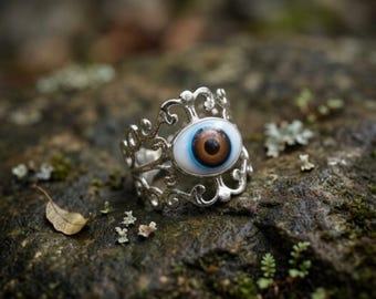 Filigree Vintage Brown Doll Eye Ring, Adjustable Silver Plated Witchy Ring, Oddity and Curiosity