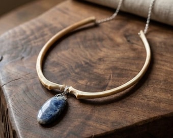 Collier en os de coyote, pierre précieuse de sodalite, bijoux en os véritable