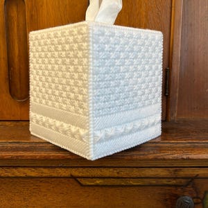 Traditional Tissue Box Cover, Free Shipping