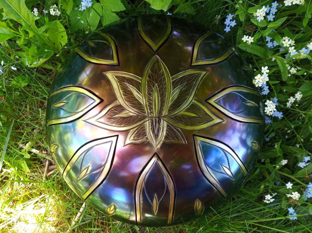 Ardentity Handpan Lingua in Acciaio Lotus Lingua 13 Note 30,5 cm Strumento a percussione Chakra Serbatoio Tamburo percussione Acciaio con Custodia e Bacchette per Campeggio Meditazione Yoga