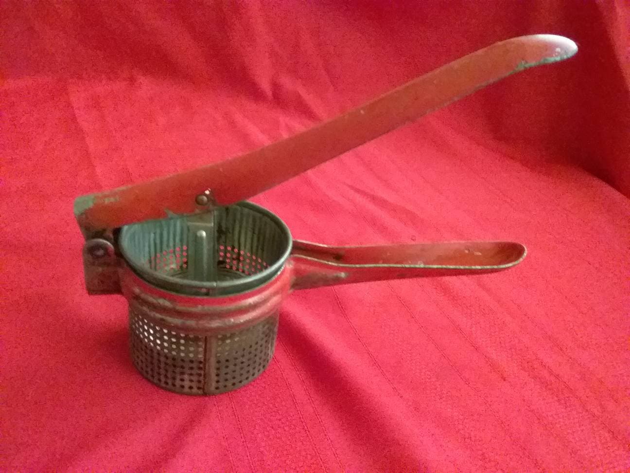 Vintage 2024 potato ricer
