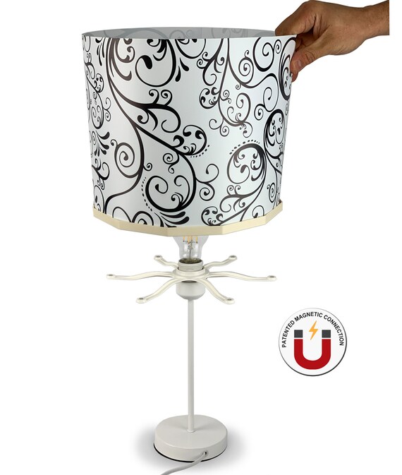 White and black lamps