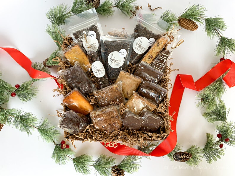 Premium Holiday Gift Basket with Homemade Baked Goods Etsy