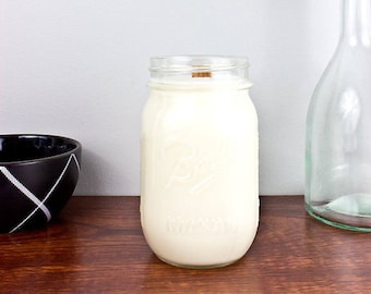 Oakmoss & Amber Soy Candle in Pint Mason Jar, Scented Candle, Wood Wick Candle, Scented Soy Candle, Mason Jar Candle