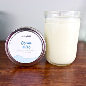 OCEAN MIST Soy Candle in Half Pint Mason Jar, Scented Candle, Wood Wick Candle, Scented Soy Candle, Ocean Candle, Mason Jar Candle