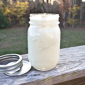 OCEAN MIST Soy Candle in Pint Mason Jar, Scented Candle, Wood Wick Candle, Scented Soy Candle, Ocean Candle, Mason Jar Candle, Beach Candle image 2