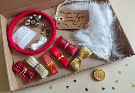 Christmas Craft Kit, Christmas Dreamcatcher, Craft Kit, Make Your Own, Christmas Eve Box Filler, Stocking Filler, Kids Christmas Craft