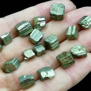 16pcs=USD4.50 Natural Pyrite cubes, Natural Mineral Specimen Jewelry making Fool Gold