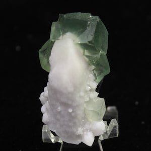 35g 47mm STUNNING Milky white Quartz (clear core) PIERCED INTO Green Fluorite, Natural Mineral Specimen from  China CM850221