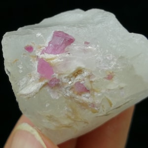 34mm Gemmy Pink Tourmaline on Quartz, Natural Mineral Specimen from China B3000