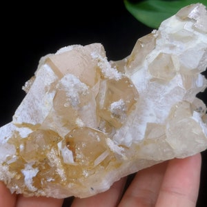 92mm 238g Unusual &#39;Chocolate Window&#39; Quartz,  Natural Mineral Specimen from China B9737