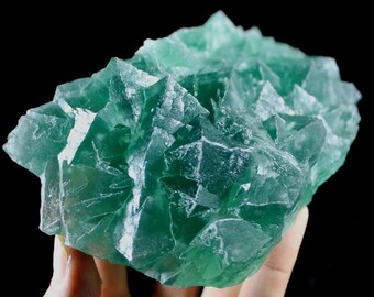 795g 150mm Octahedron VIVID GREEN Fluorite Mineral Specimen China CM551932