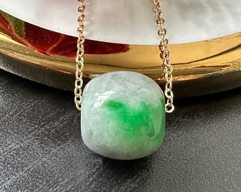 インペリアルグリーンベインタイプAグレードA天然翡翠ジェイドフェイク