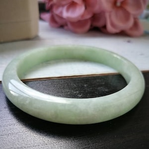 56.9MM Light Green Type A Grade A Natural Jadeite Jade Fei Cui Modern Round Bangle