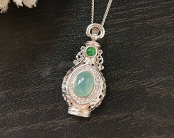 Icy Lake Green And Imperial Green Type A Grade A Natural Jadeite Jade Fei Cui 925 Silver White Gold Plated Zirconia Vintage Vase Pendant