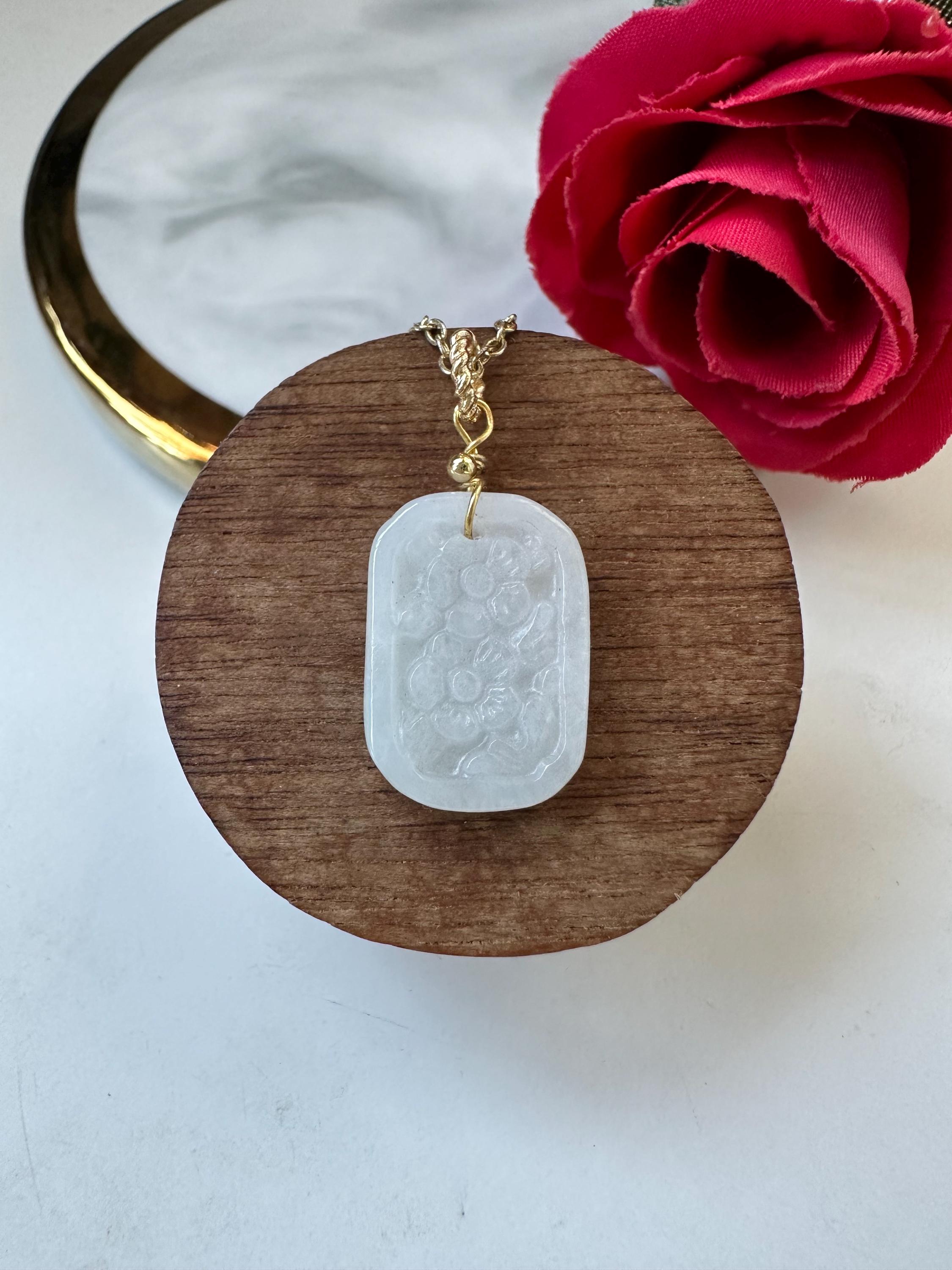 ホワイトタイプAグレードA天然翡翠ジェイドフェイクイヴィンテージ