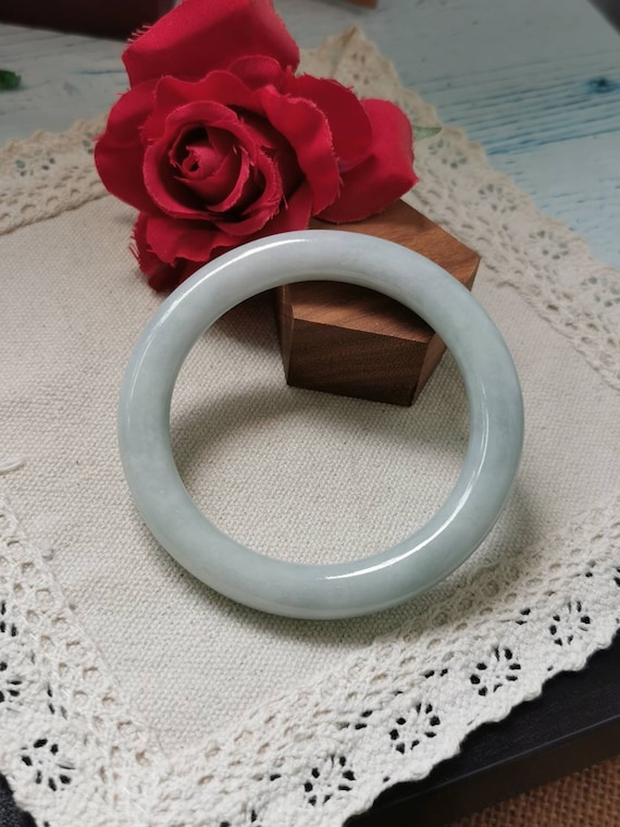 54 MM 淡いグリーン タイプ A グレード A 天然ジェダイト ジェイド