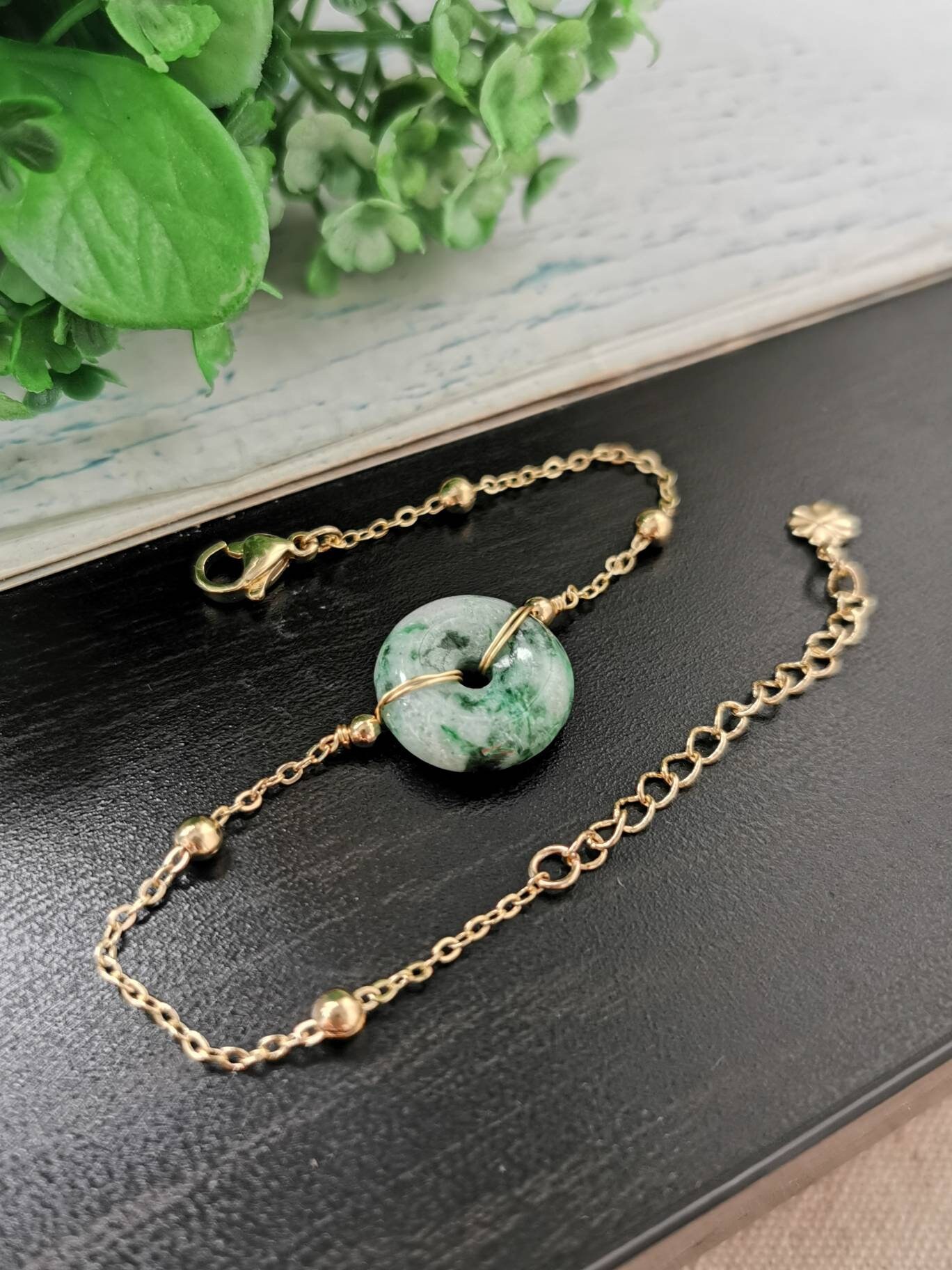 Das Allerbeste Floral Green Type A Donut Bail in Fei A Setting Natural Jade - Gold Bracelet Filled Cui Jadeite 14K Etsy Grade