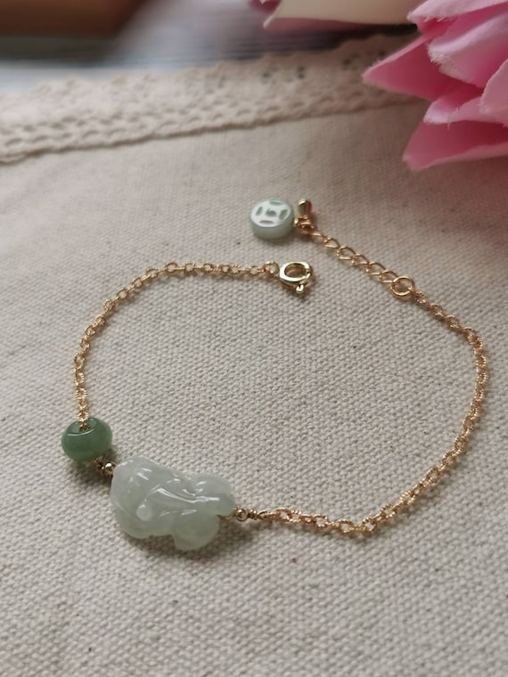 Icy Translucent Type A Grade A Natural Jadeite Jade Fei Cui