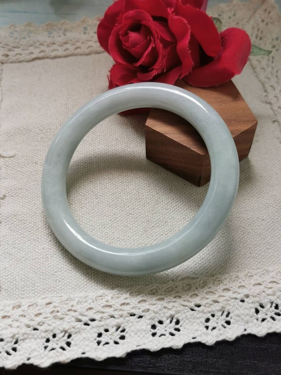 54 MM 淡いグリーン タイプ A グレード A 天然ジェダイト ジェイド