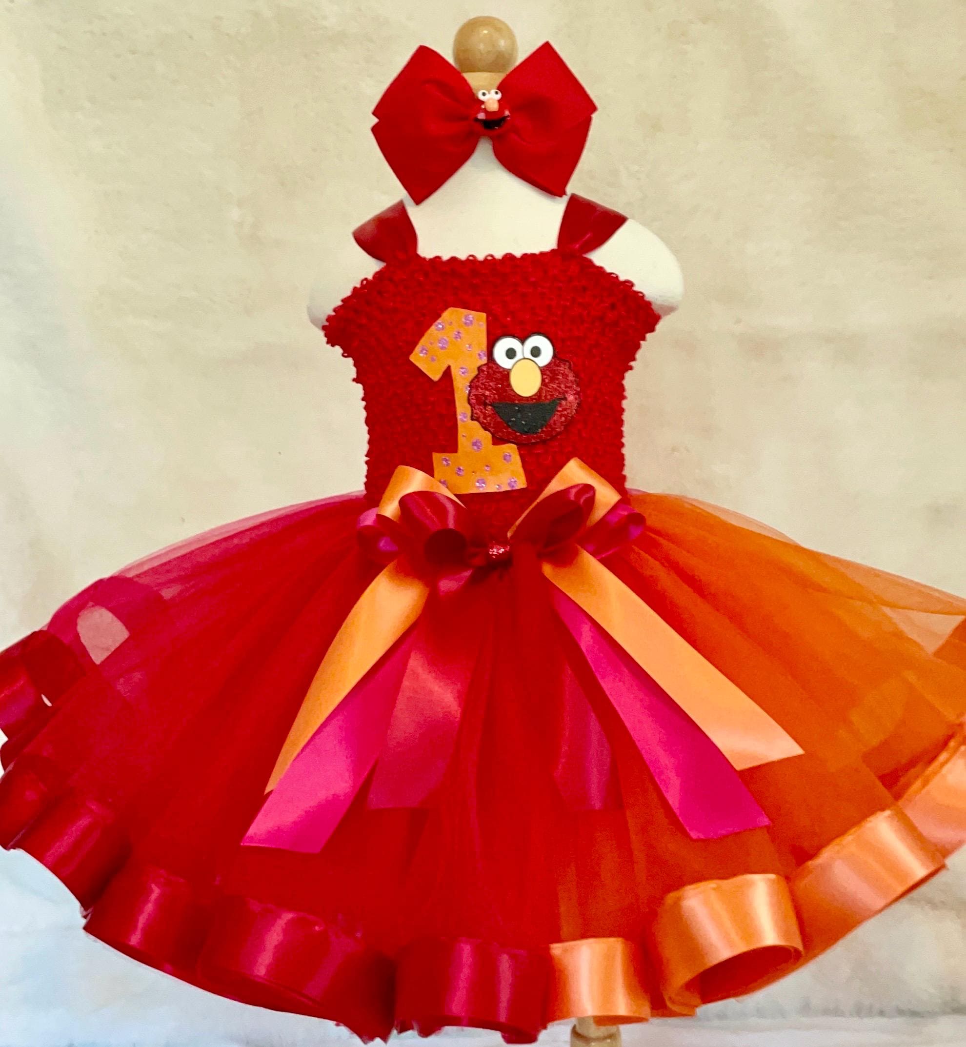 Elmo Tutu