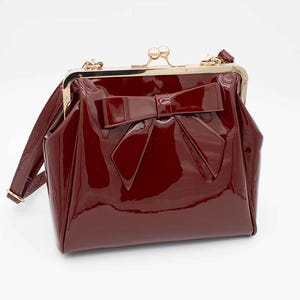 Banned Retro American Vintage Burgund Handtasche