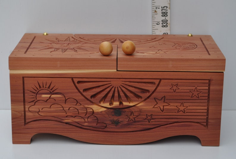 Solunar Keepsake Box