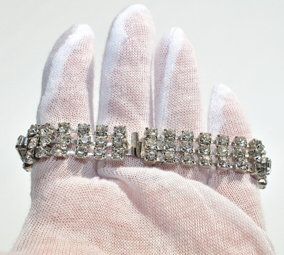 洋書（ヴィンテージ）：Antiques and Jewelry Designs Antique Vintage Silverplate Footed Jewelry Box 