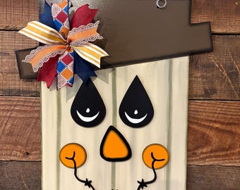 Vogelscheuche SVG Digitale Vorlage, Herbst Türschild Laser Cut Datei, Herbst Bauernhaus Schild DIY Handwerk, Glowforge Bereit Design, Vogelscheuche Vorlage