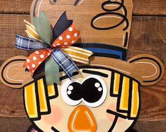Scarecrow SVG Fall Door Hanger File, Cute Autumn Scarecrow Laser Cut Template, Digital File for Glowforge and Cricut Crafts