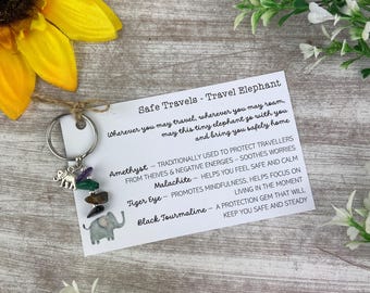 Brelok do kluczy z motywem słonia podróżnego, bezpieczna podróż, amulet przynoszący szczęście, prezent podróżny, prezent dla podróżnika, prezent podróżny, przygoda, kryształowy brelok do kluczy ze słoniem