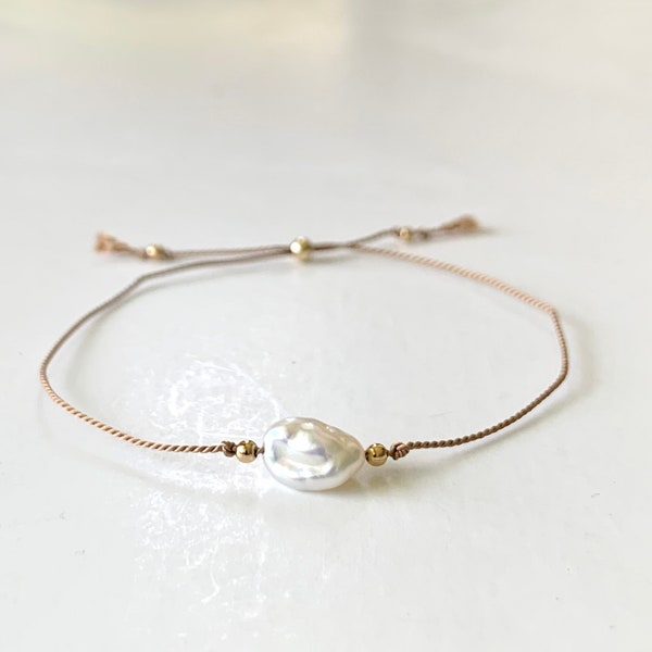 Pulsera de cordón de seda Keshi Pearl / cuentas llenas de oro de 14K / pulsera de cordón de seda / pulsera de perlas / pulsera personalizada