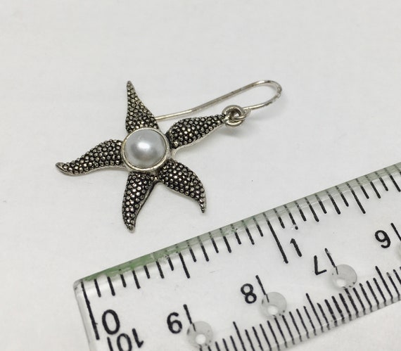 vintage starfish dangle earrings, silver tone w/ … - image 3