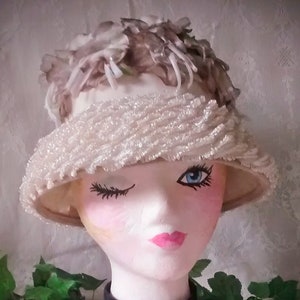 Vintage Blass Mauve Lampe Schirm-Stil Hut mit Lavendel Seidenblumen