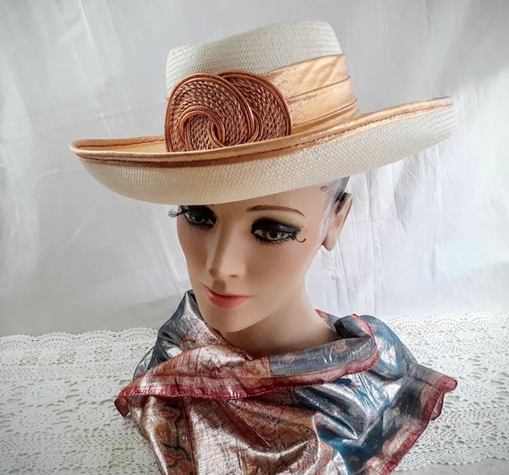 Sonni Hat by Michelle Jann / Signed by the Design… - image 2