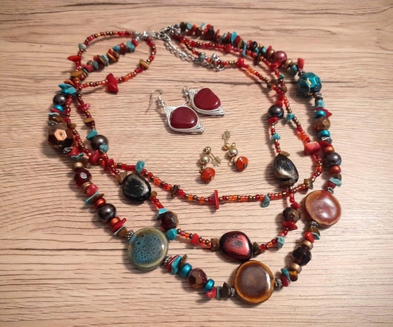 Necklace 3 Strands Beads and 2 pairs Earrings Boh… - image 1