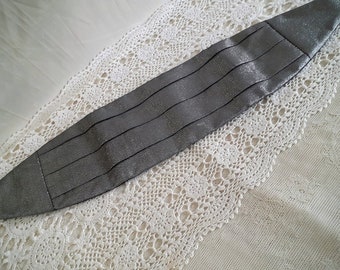 Vintage Cummerbund: Pleated Dark Silver After Six Tuxedo Wear, Unisex