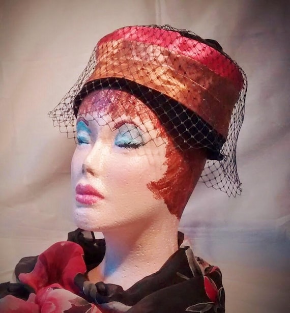 Vintage Pillbox Hat: Black Velvet, With Bronze and Garnet  display picture 1