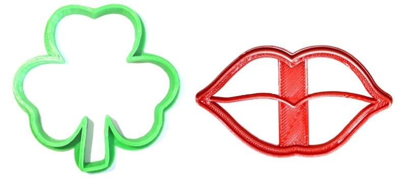 Kiss Me I/'m Irish Saint Patrick/'s Day Shamrock Lips St Patty/'s Party Celebration Set Of 2 Cookie Cutter USA PR1162