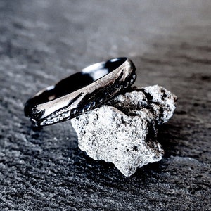 Ocean Wave Nature Wedding Ring for Her Beach Sterling Silver Ring Women Minimalist Promise Ring Surfer Alternative Wedding Band Gift For Her
