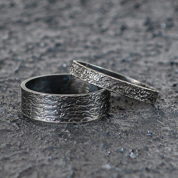 Celtic Wedding Band Set His and Hers Viking Wedding Ring Set Norse Pagan Matching Couple Engagement Ring Hammered Forged Unique Ring Set