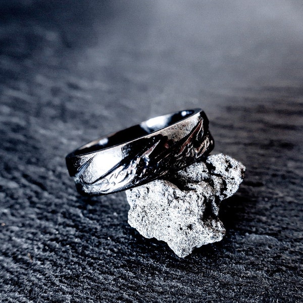 Sterling Silver Mens Wave Ring