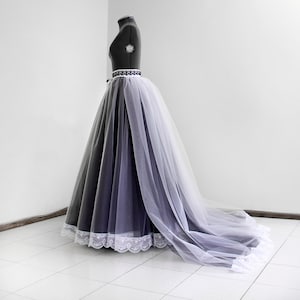 Black and White Lace Wedding Skirt: Tulle Bridal Gown with Detachable Train