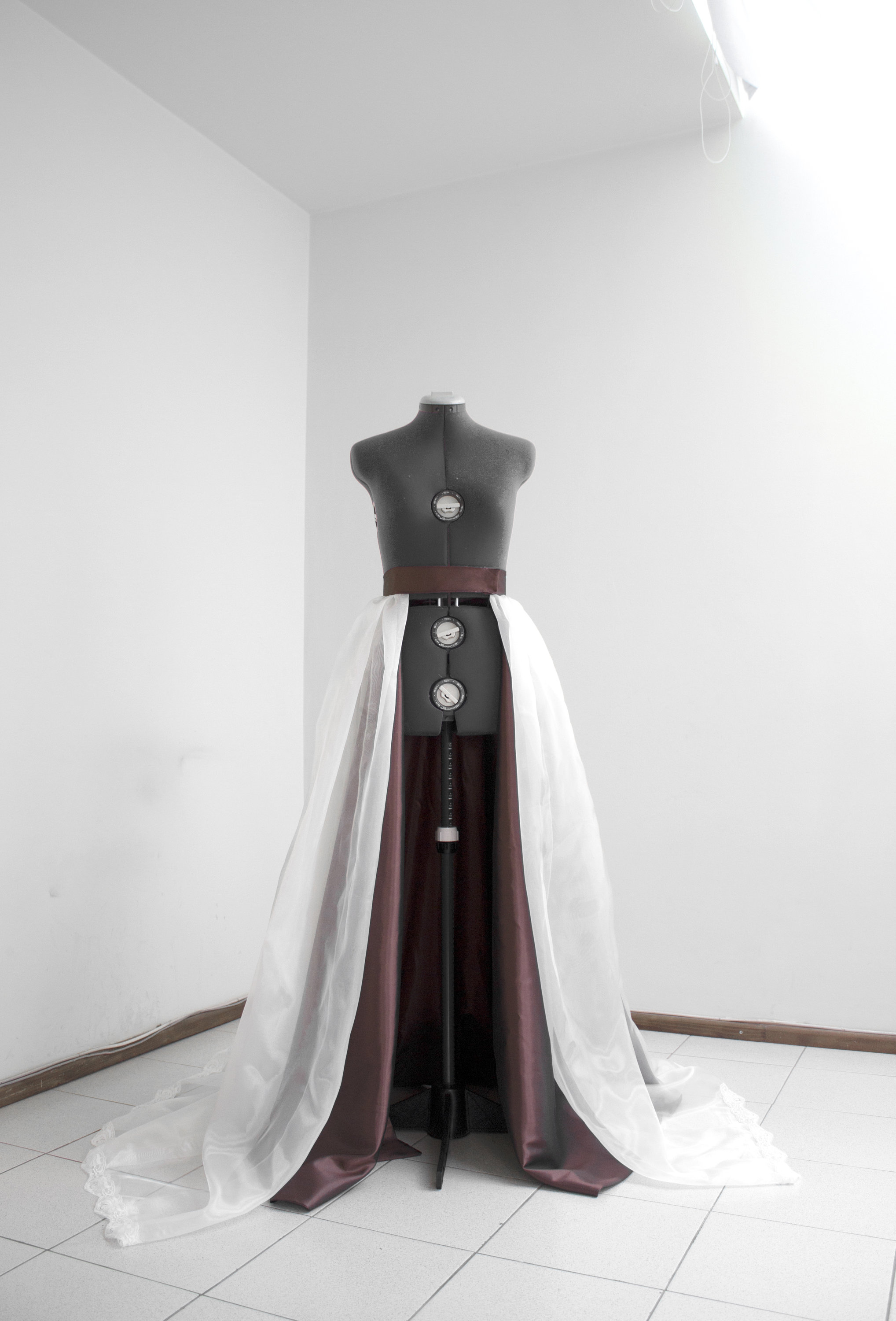removable overskirt