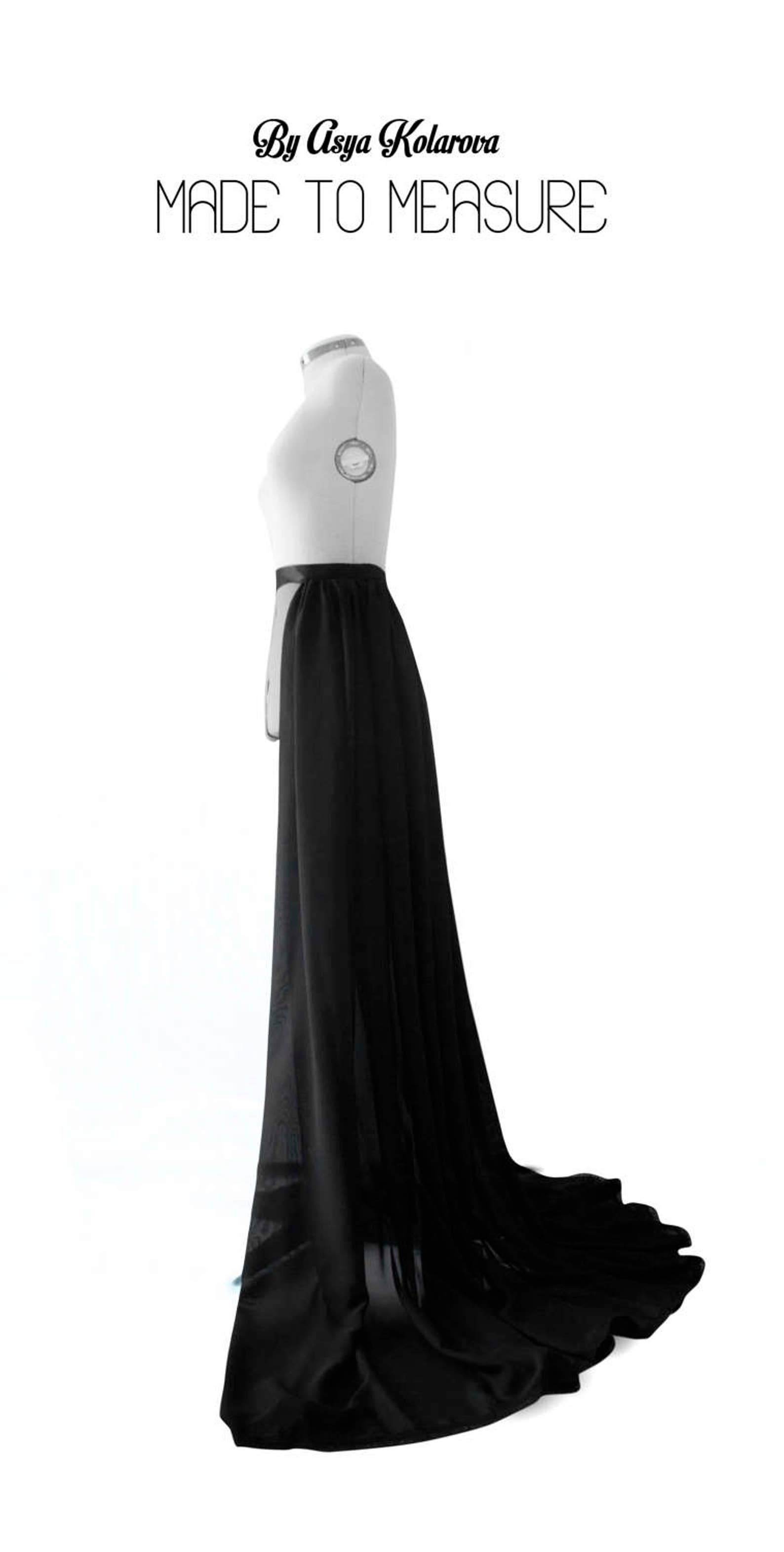 removable overskirt